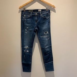 Distressed skinny crop jean